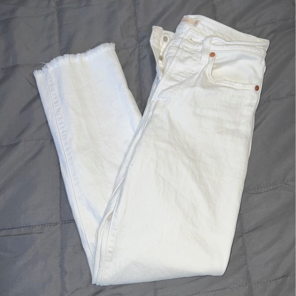 Levi Wedgie Straight